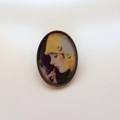 Pin 80 - Old School Pin Old Woman Image Brooch..