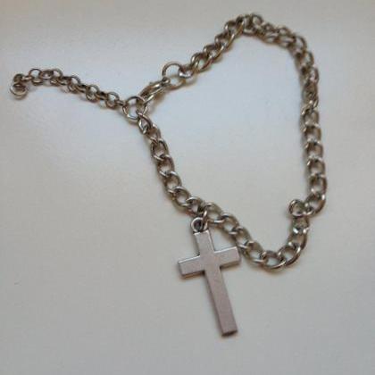 Cross chain Bracelet 14- faith frie..