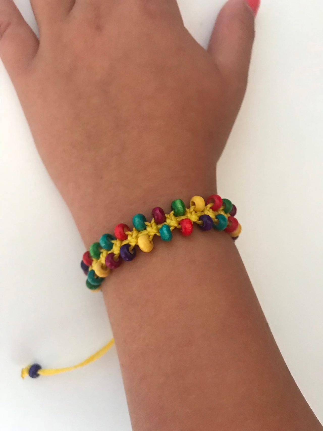 Little Girl Bracelet 346- Macrame Little Girl Fashion Wood Beads Rainbow Color Jewelry for Kids