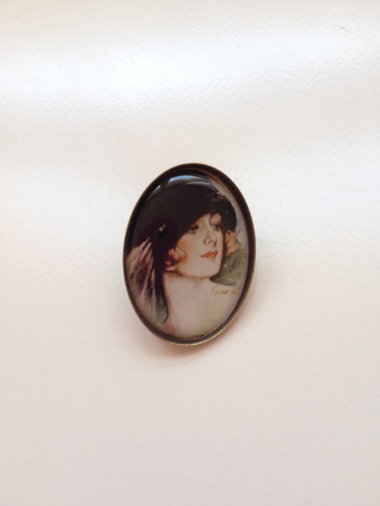 Pin 84 - old school pin old woman image brooch perfect gift vintage style autumn winter fashion