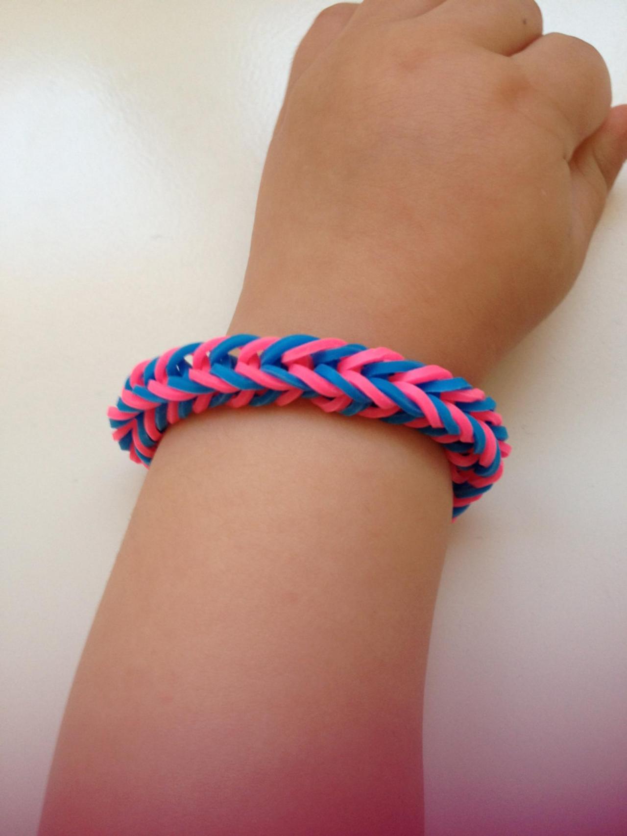 Little Girl Bracelet 73- Little Girl Fashion Rubber Bands Jewelry For Kids Blue Pink.