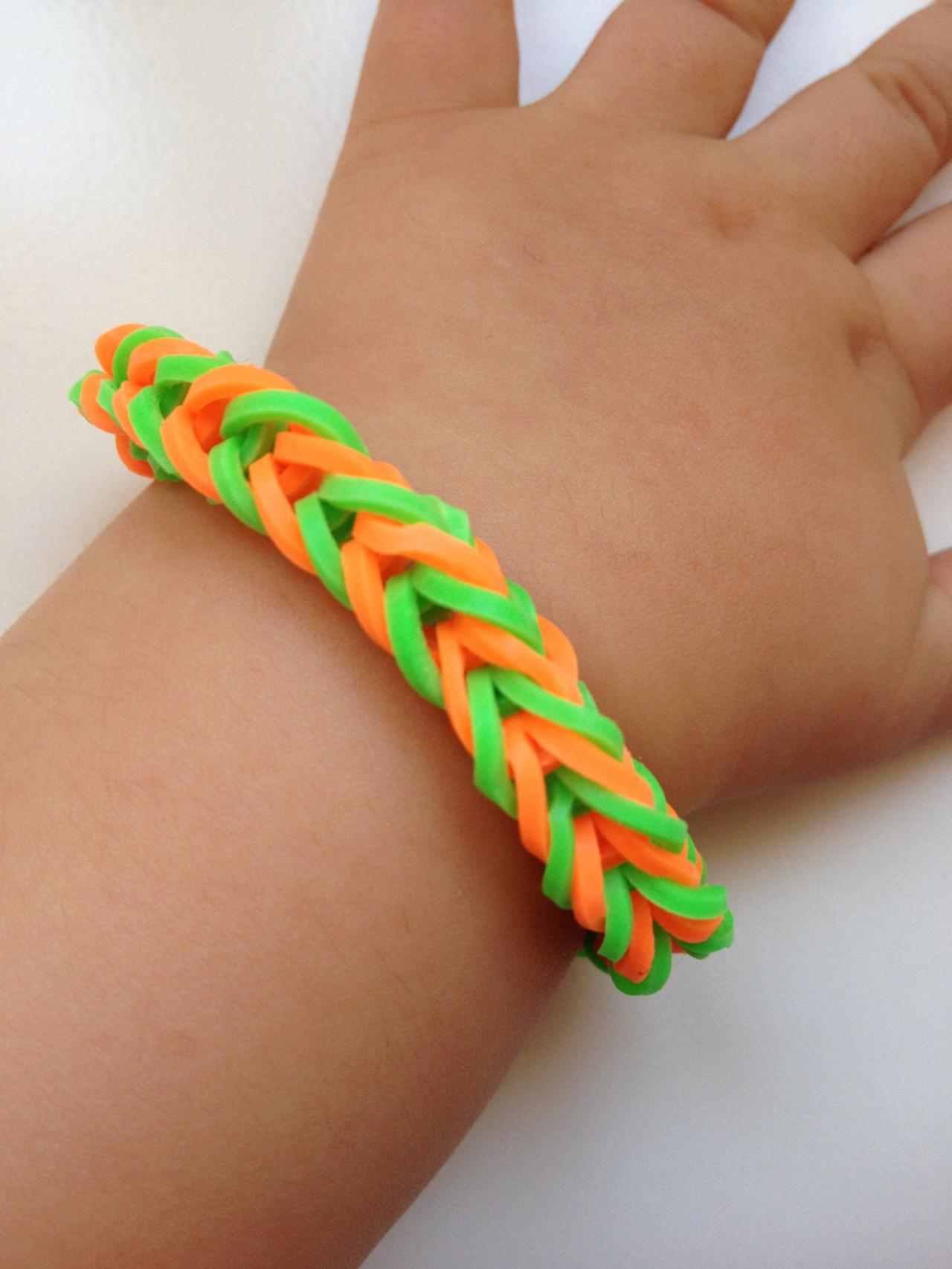 Little girl bracelet 71- little girl fashion rubber bands jewelry for Kids green orange.