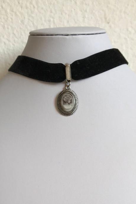 Velvet Necklace 328- Faux Suede Cameo Necklace Bohemian Alloy Silver Chain Boho Chic Jewelry Necklace Gift
